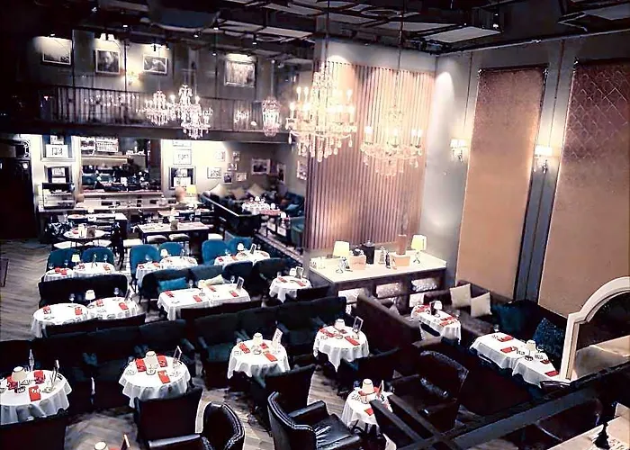 Hotel Montraj Coach Sukhumvit 4*